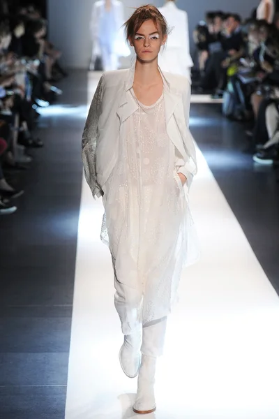 Look 20